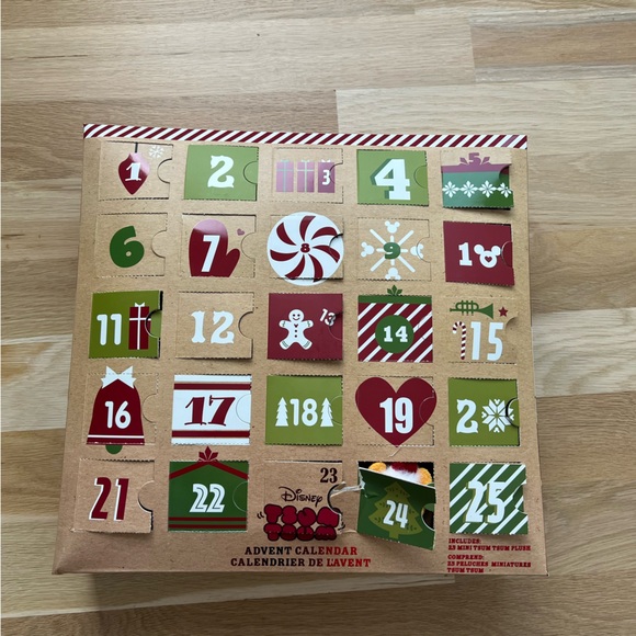 2016 Tsum Tsum Advent Calendar - Picture 2 of 5